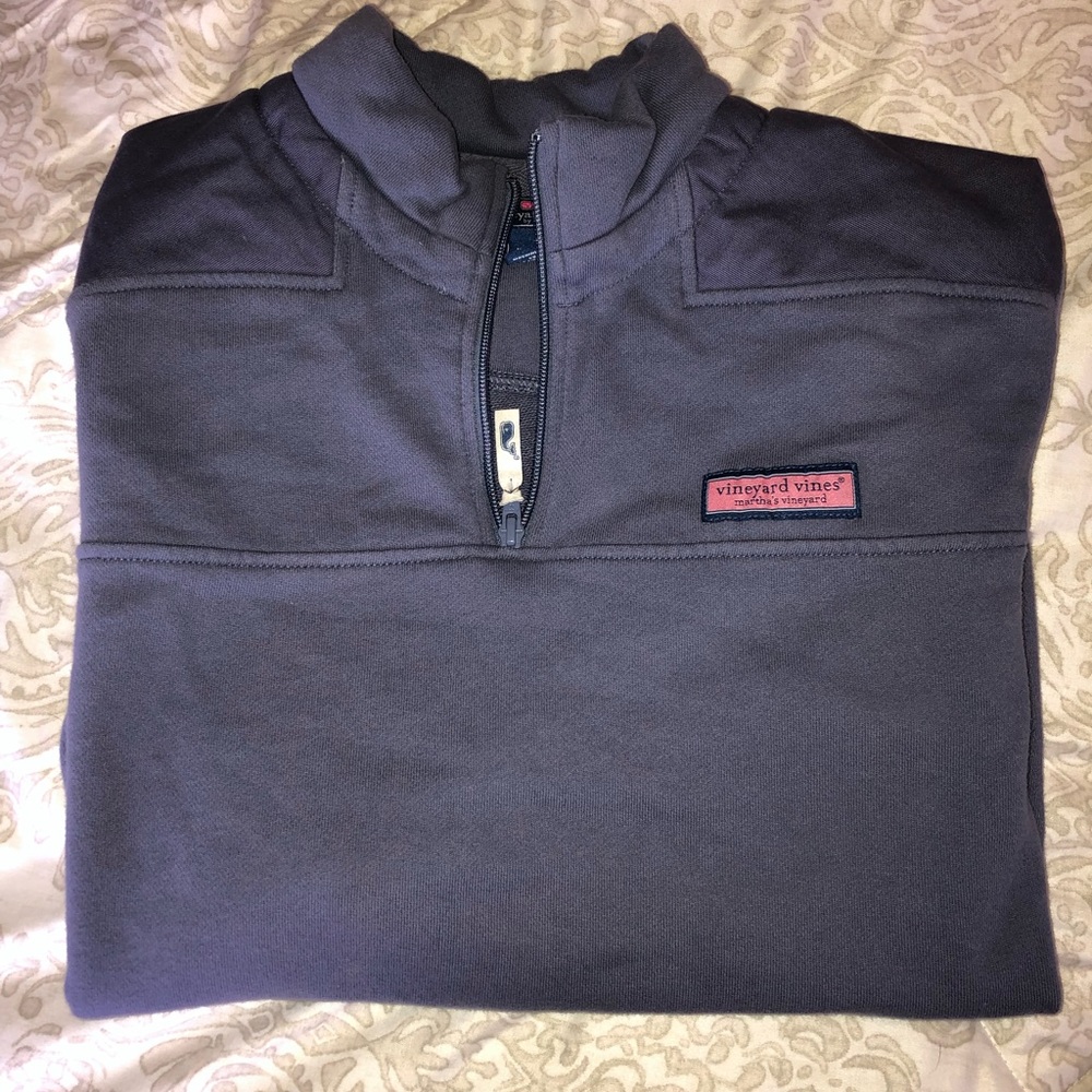 Soft Vineyard Vines Quarter Zip shep shirt